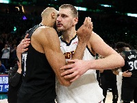Denver ga ne zaslužuje, ali Jokić poručuje: Ostajem ovde zauvek!