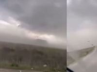 Apokaliptična scena u Beogradu: Nebo potpuno sivo, vozila mile (VIDEO)
