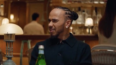 Hamilton nije imao novca da plati devojci večeru: Pobegao je u WC, a onda uradio nešto (ne)očekivano (VIDEO)
