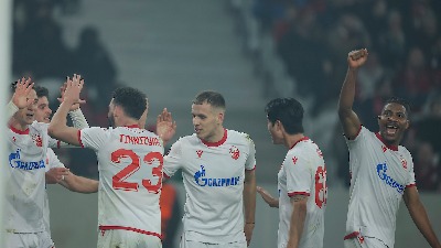 Čukarički - Zvezda (Sastavi): Stanković isprobava opcije, Gudelj od starta 