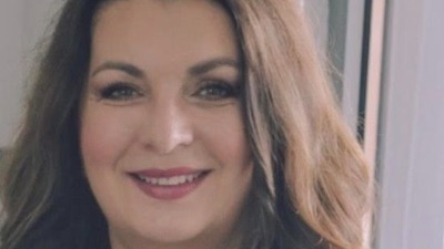 Slavica Squire nakon šeste hemoterapije podelila fotografiju bez perike i ohrabrila žene u borbi sa rakom