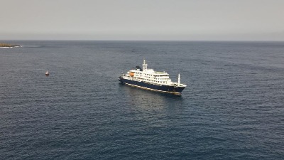 Drama na moru: Kruzer smrti menja rutu, niko ne želi da ga primi