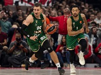 Žalgiris uzvratio udarac i neverovatnim preokretom sprečio Fenerbahče da ode na fajnal-for (VIDEO)