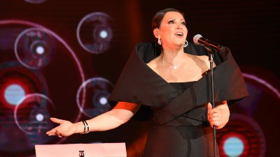 Nina Badrić oduševila Beograd: Emocije, hitovi i ovacije na trećem koncertu u Sava Centru