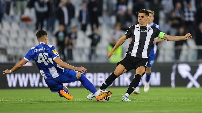 Posle remija sa OFK Beogradom Partizan je treći - kako igra, bolje i ne zaslužuje (FOTO/VIDEO)