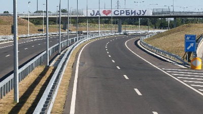Putevi Srbije upozoravaju: Na auto putu oko Lajkovca ima dima zbog zapaljenog rastinja