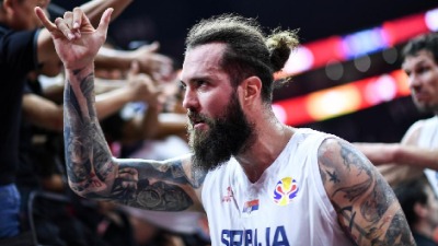 Raduljica ide na Kosovo - Albanci mu prete (FOTO)