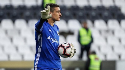 Frejzer potpisao: Bornmut doveo konkurenciju Đorđu Petroviću na golu