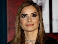 Marija Karan se utegla u PROVIDNI KOMBINEZON, a intimne delove pokrila perjem: Niko ne može da skine pogled s nje (FOTO)