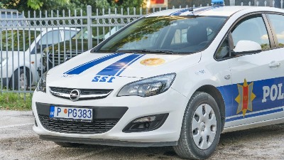 POLICIJI FALE LJUDI Granicu nema ko da čuva