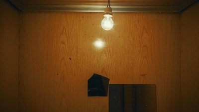 DRAMA Lift sa detetom pao u podrum, odzvanjali udarci