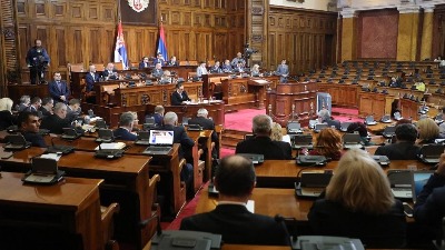 Raspad sistema: Nestala STRUJA u holu Skupštine?!