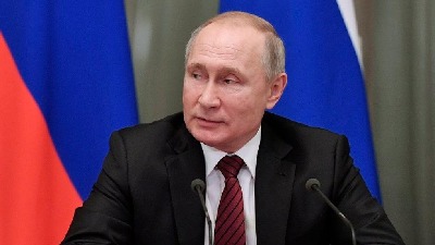 Putin: Naftu i gas preusmerićemo ka Aziji