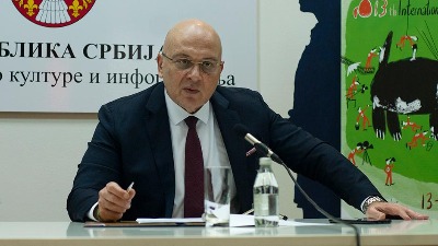 Bivši ministar kulture: Selaković bi trebalo da ponudi OSTAVKU