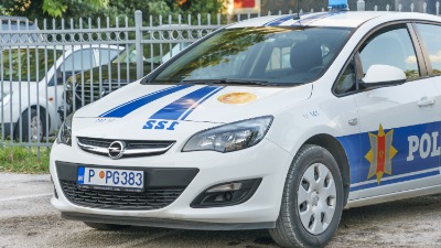 Mladi aktivista srpske koalicije šipkama pretučen u Nikšiću!