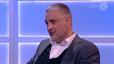 Čeda Jovanović ima obostranu upalu pluća Čeda Jovanović ima obostranu upalu pluća