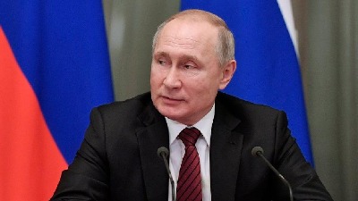 Putin produžio plaćeno odsustvo do kraja aprila