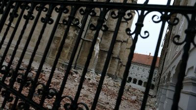 Slab zemljotres zatresao Zadar