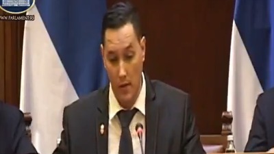 LEKCIJA U SKUPŠTINI Čičarević o nestalim bebama